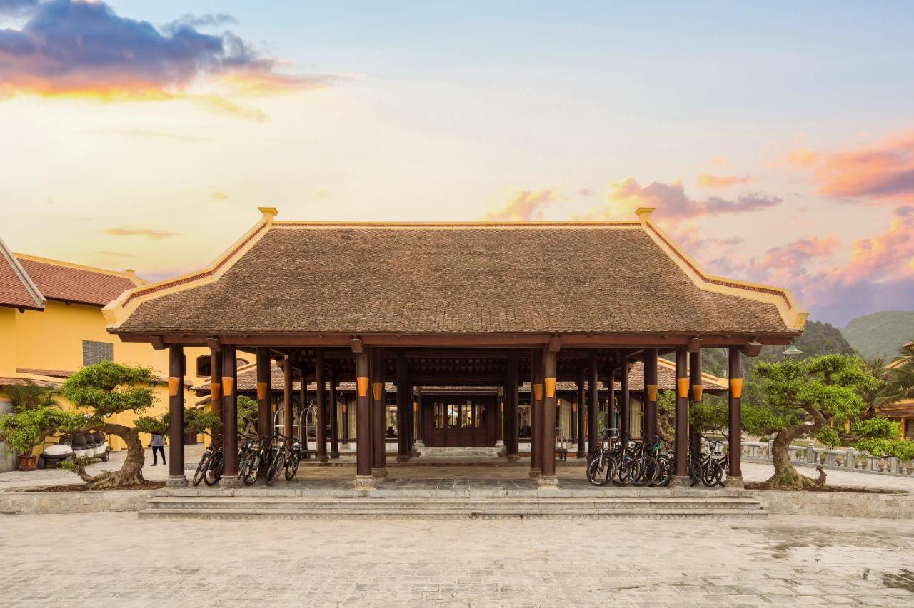 Emeralda Resort Tam Coc 宁平 外观 照片